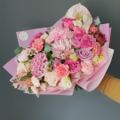 Bouquets | Basket | Flower Bouquet | Flowers | Event decoration Services | flowers decoration near me | flower studio pakistan | bukey near me