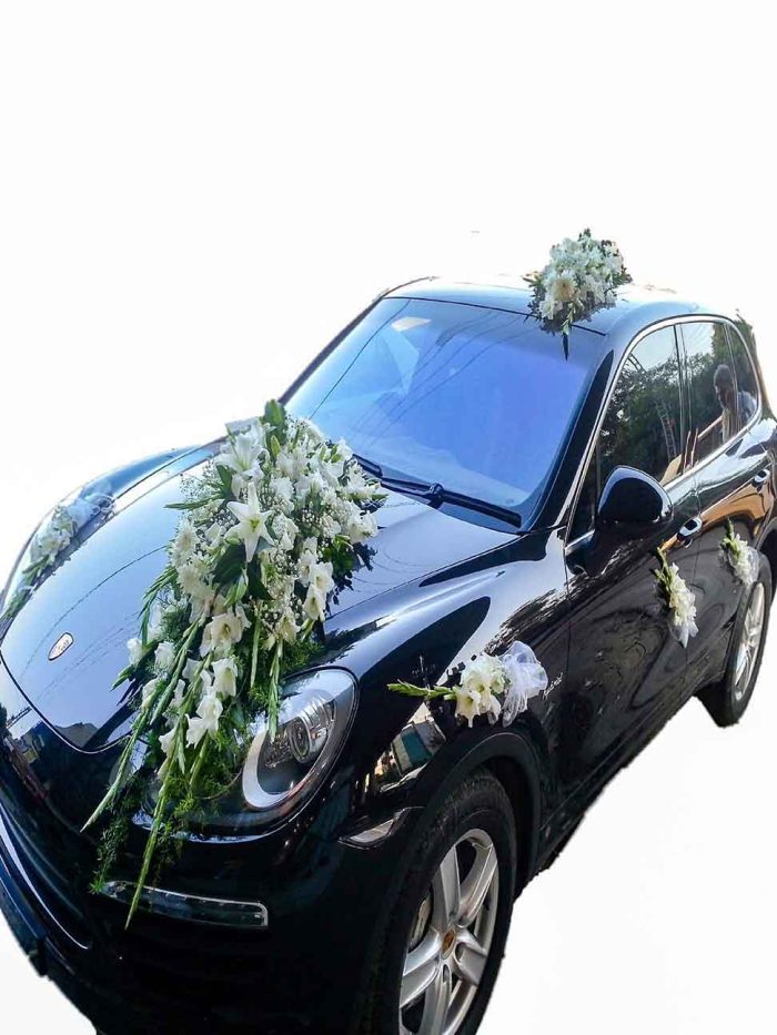 Bride Porsche Decor | Customized Bouquet | Flower Bouquet | Flowers | Event decoration Services | flowers decoration near me | flower studio pakistan | bukey near me