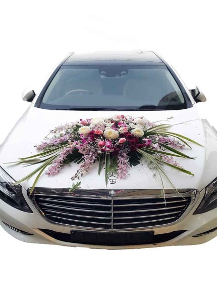 Car Decor by bride | Flower Bouquet | Flowers | Event decoration Services | flowers decoration near me | flower studio pakistan | bukey near me