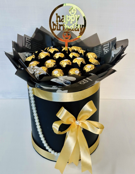 Ferrero Rocher Lab | Customized Bouquet | Flower Bouquet | Flowers | Event decoration Services | flowers decoration near me | flower studio pakistan | bukey near me