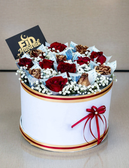 Eid Roses Box | Flowers | Event decoration Services | flowers decoration near me | flower studio pakistan | bukey near me