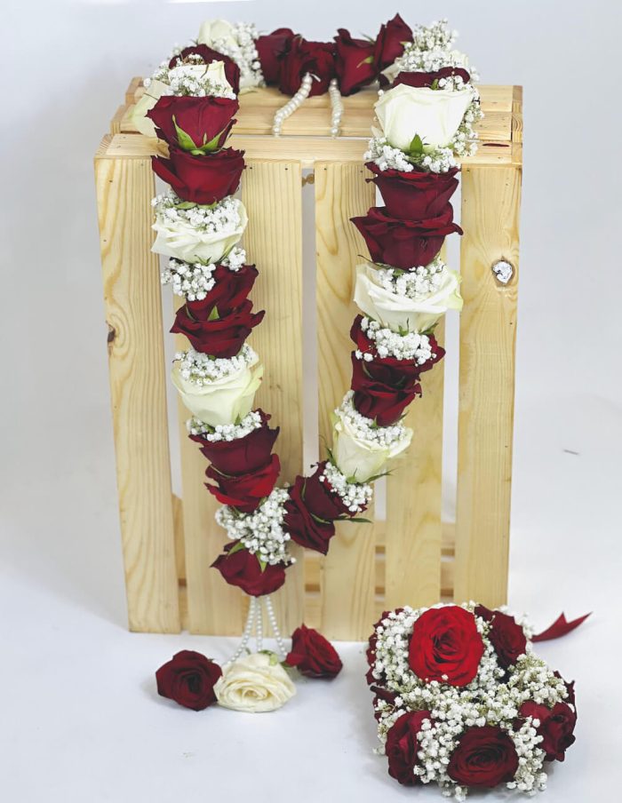 Garland & Floral wristlet | Flowers | Event decoration Services | flowers decoration near me | flower studio pakistan | bukey near