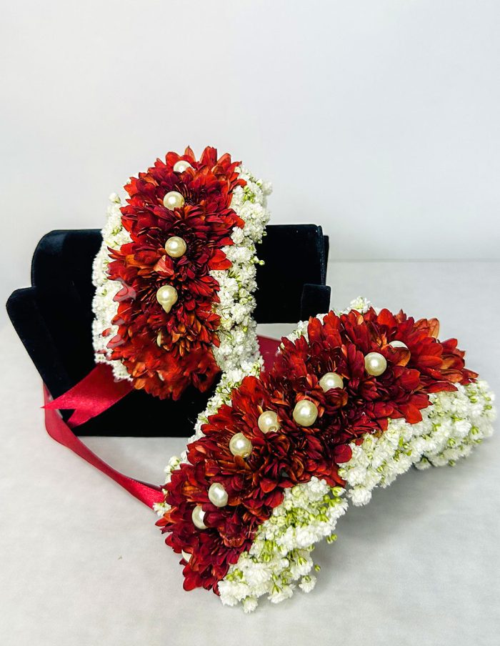 Maroon Gajras | Flowers | Event decoration Services | flowers decoration near me | flower studio pakistan | bukey near me