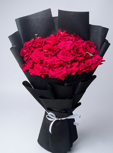 Bold Blooms Florals Bouquet