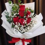 White and Red Roses Bouquet