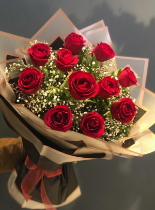 one flower bouquet