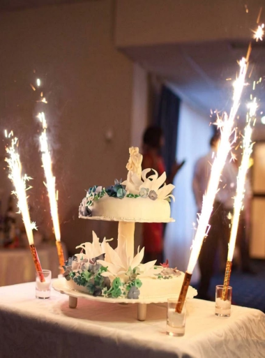 Birthday cake Sparkling firework candles