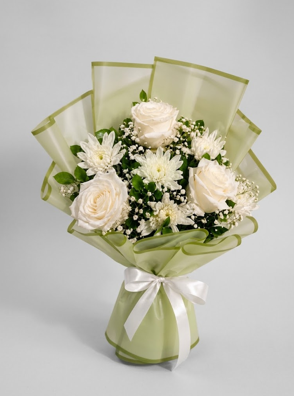 White Rose & Chrysanthemum Bouquet White Rose & Chrysanthemum Bouquet